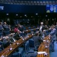 Plenário do Senado aprova em dois turnos a PEC do estouro; texto segue para a Câmara (Reprodução/TV Senado)